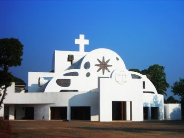 Parumala Church - Top 10 Places To Visit In Kerala