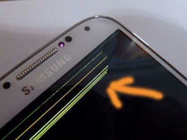 samsung-s4- screen bend